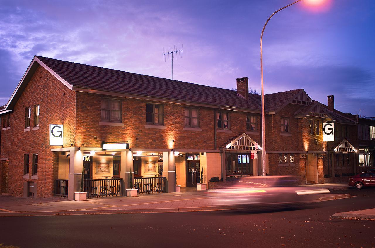 The George Hotel باثورست المظهر الخارجي الصورة